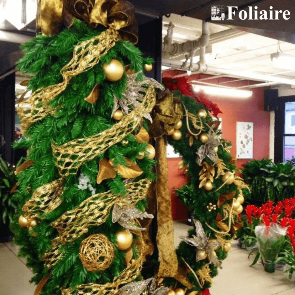 plant care, holiday plants, plants in the office, winter plants, pet safe plants - Foliaire Inc. Holiday Decor